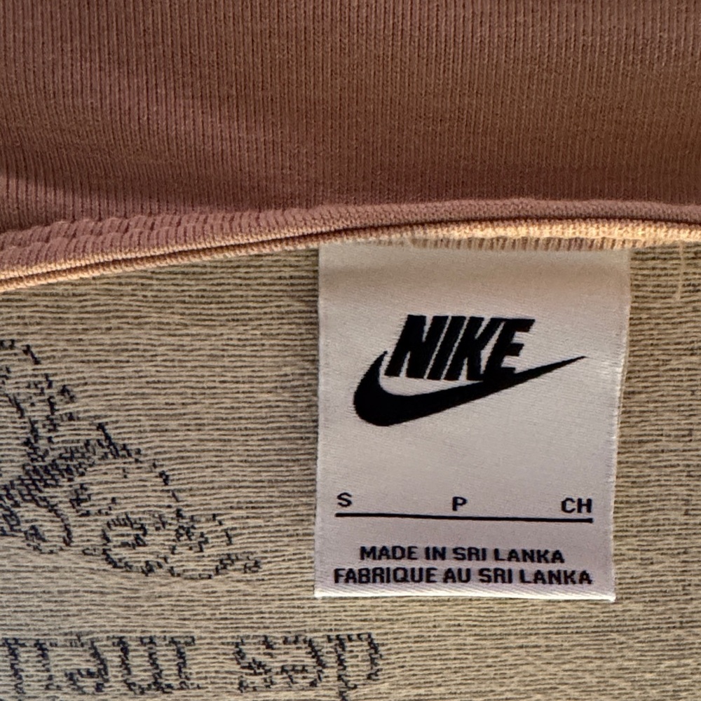 Nike Tan Sleeveless Tank Top Sportswear Everyday Modern Essentials Hemp sz Small - Picture 8 of 8